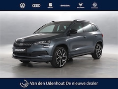 Skoda Karoq - 1.5 TSI 150pk Sportline Business DSG / Navigatie / Stoel+Stuurverwarming / Camera