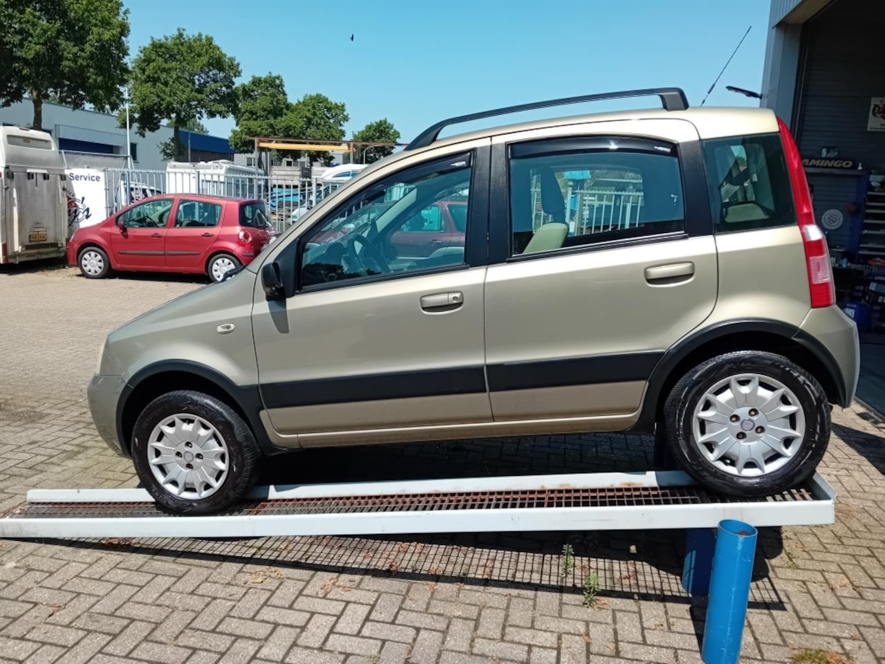 Fiat Panda - 1.2 Climbing 4x4 1.2 Climbing 4x4 - AutoWereld.nl