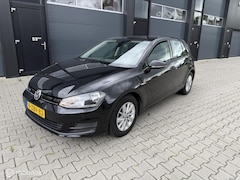 Volkswagen Golf - 1.6 TDI Comfortline BlueMotion