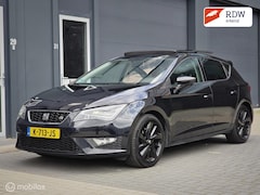 SEAT Leon - 1.8 TSI FR Automaat 180pk Pano|Leer|Hifi|18"|