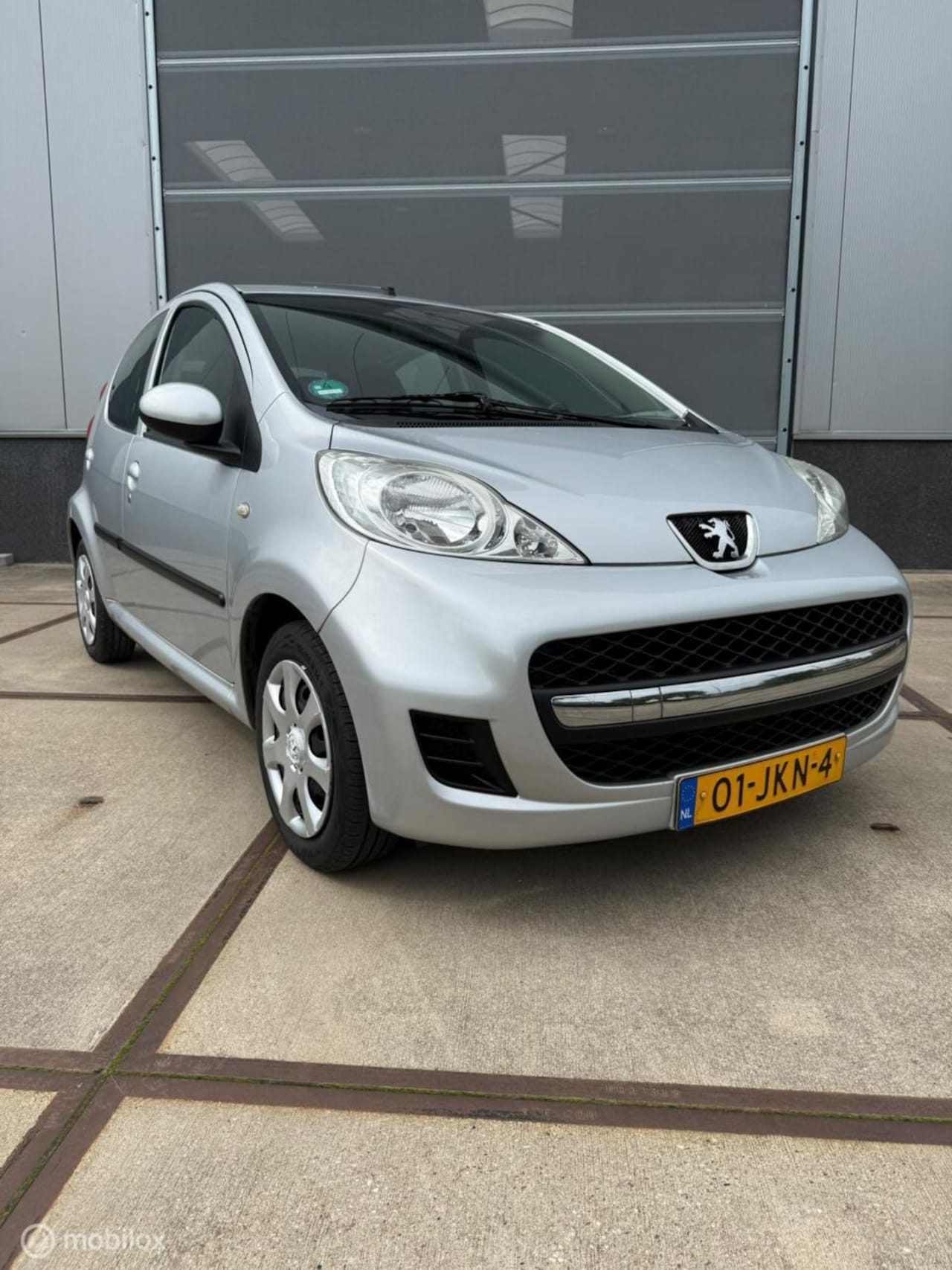 Peugeot 107 - 1.0-12V Sublime 1.0-12V Sublime - AutoWereld.nl