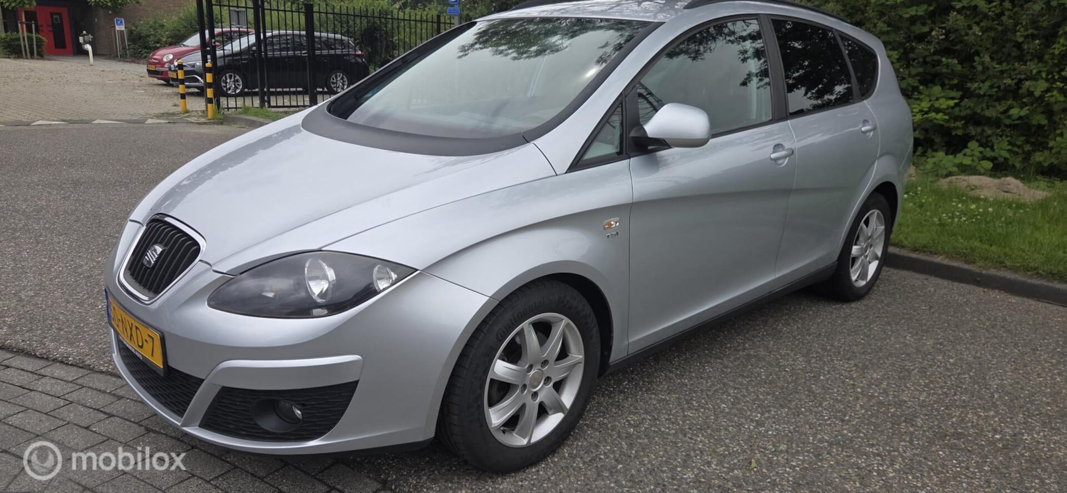SEAT Altea XL - 1.4 TSI 6 versn/airco/lm-velg/audio/nw ketting - AutoWereld.nl