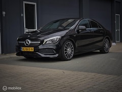 Mercedes-Benz CLA-Klasse - 180 AMG Pack Automaat Facelift Alcantara