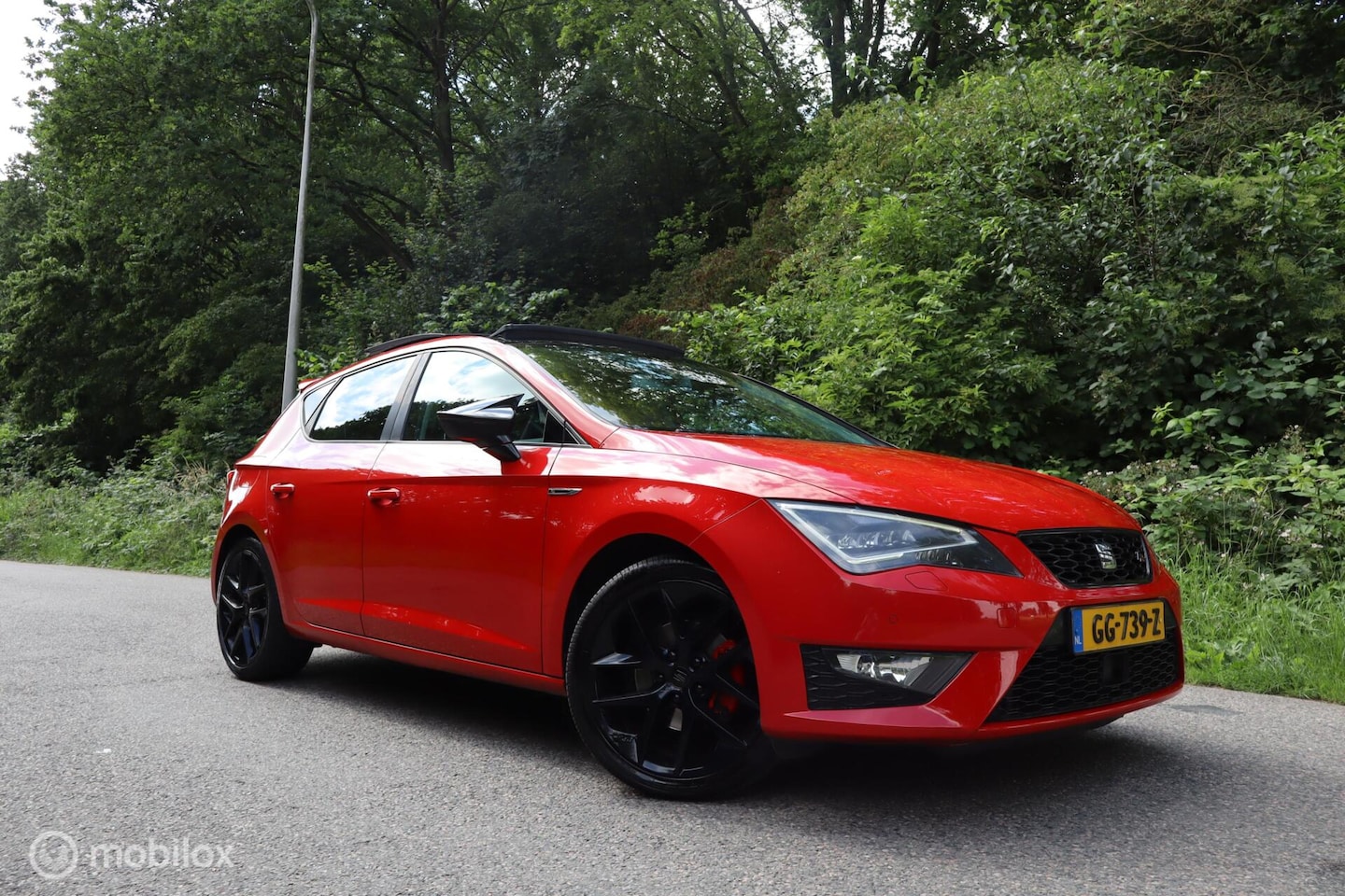 SEAT Leon - 1.4 TSI ACT FR Dynamic | Seat Sound | Stoelverwarm - AutoWereld.nl