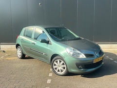 Renault Clio - 1.6-16V Dynamique* Airco* Automaat* N.A.P