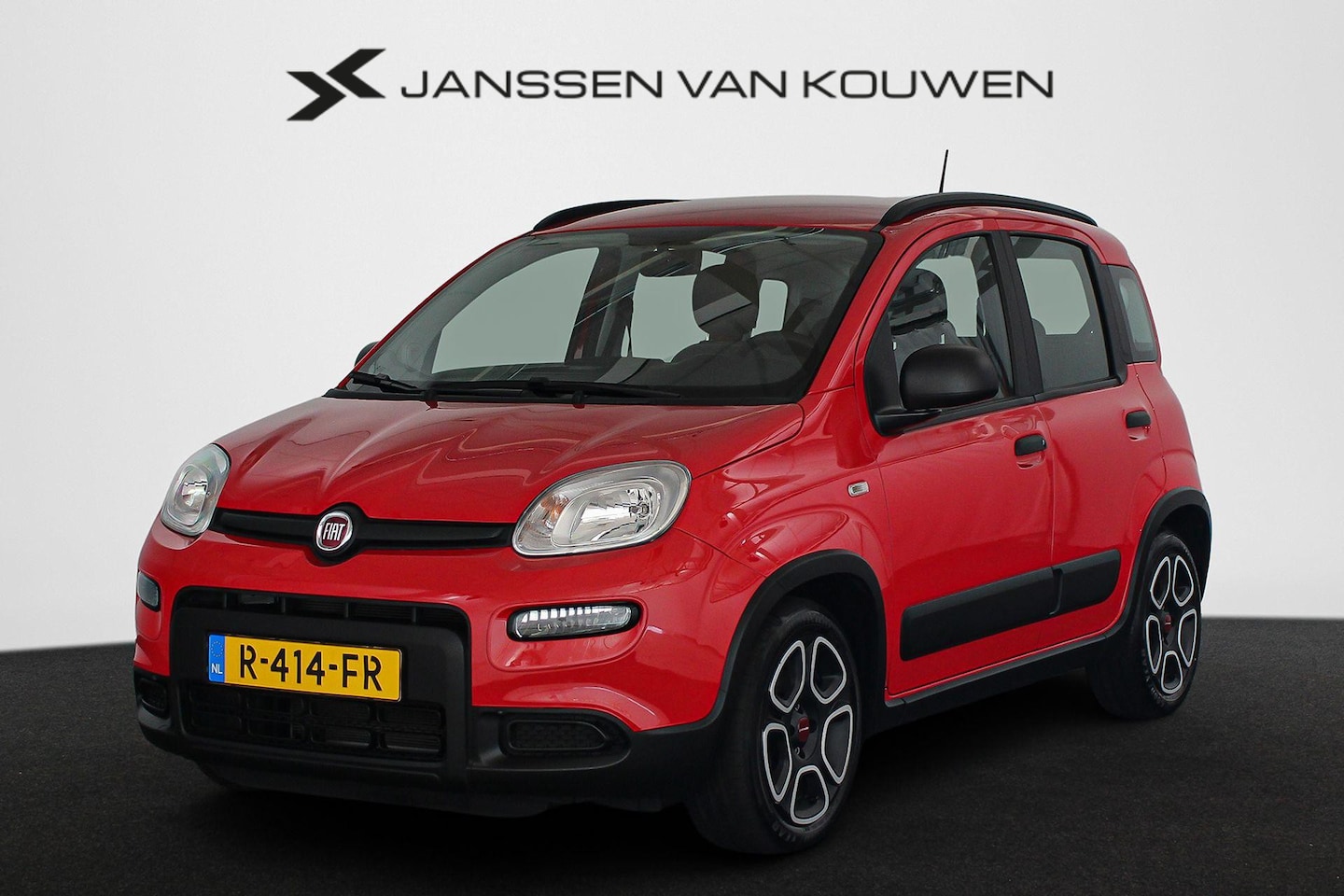 Fiat Panda - 1.0 Hybrid City Life Apple CarPlay 5-Zits Airconditioning - AutoWereld.nl