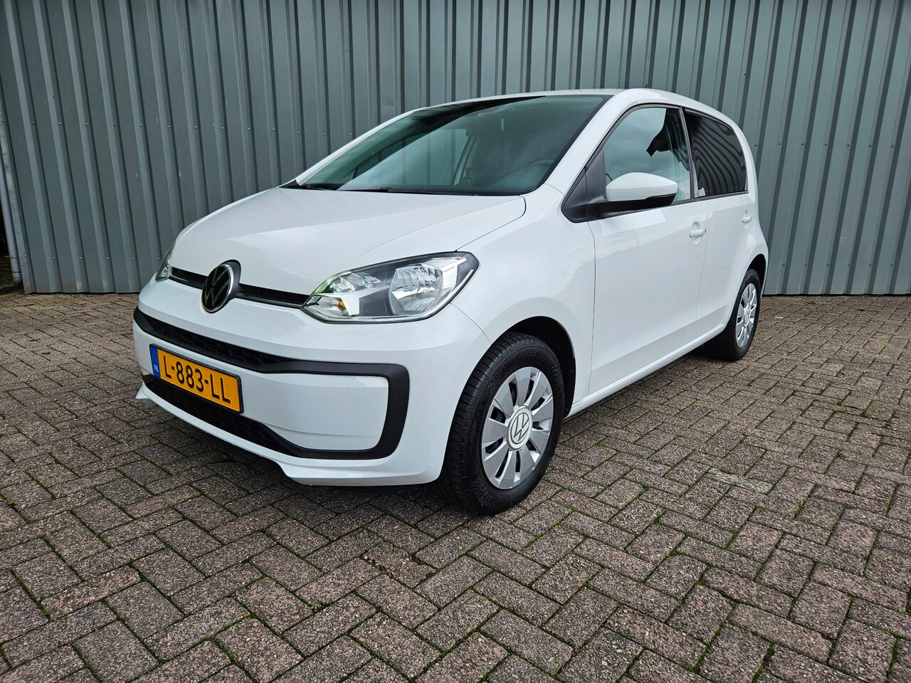 Volkswagen Up! - 1.0 5drs Airco Elec pakket Led Dab - AutoWereld.nl