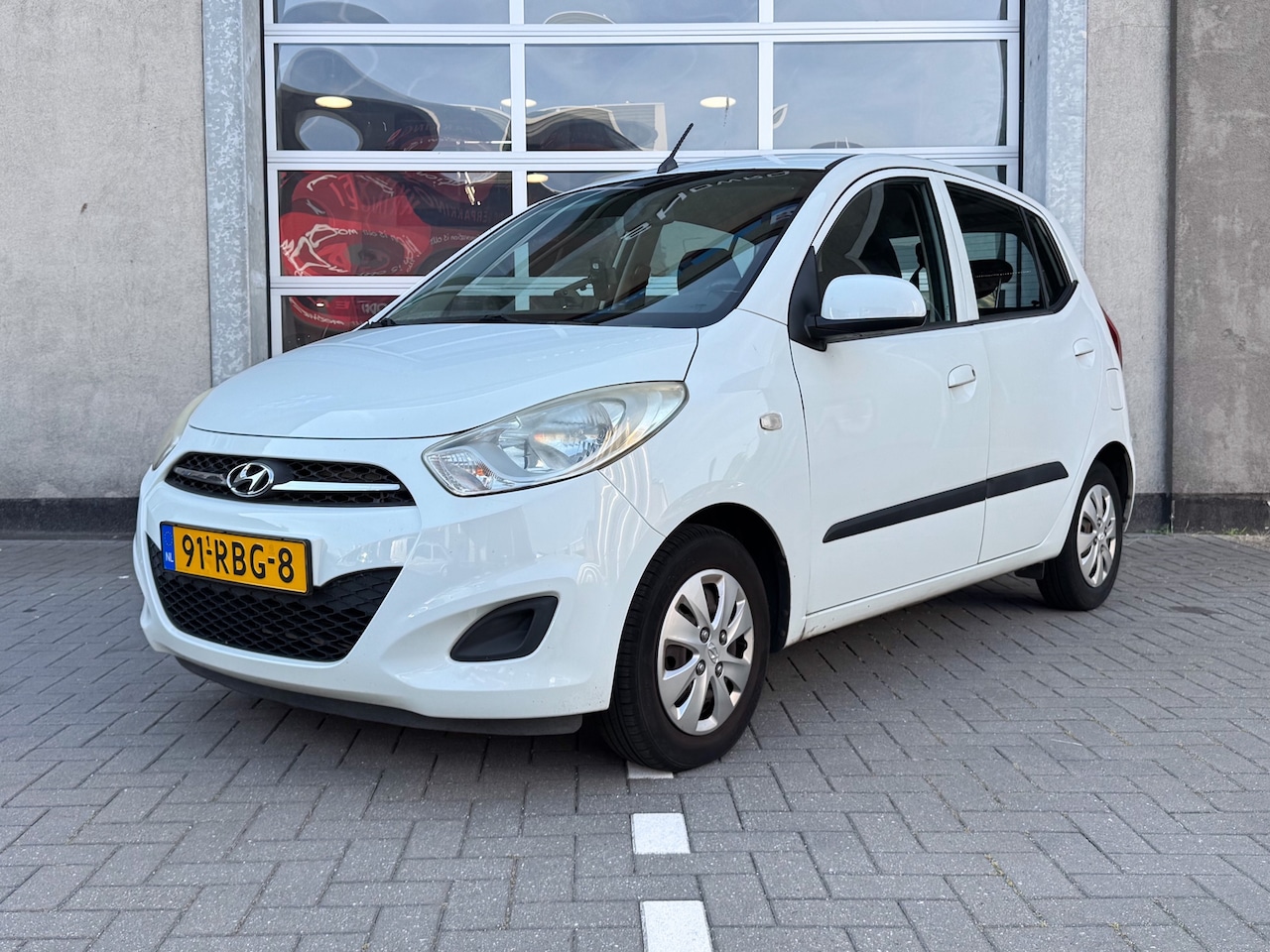 Hyundai i10 - 1.1 i-Drive Cool|Airco|Inruilkoopje = zo meenemen - AutoWereld.nl