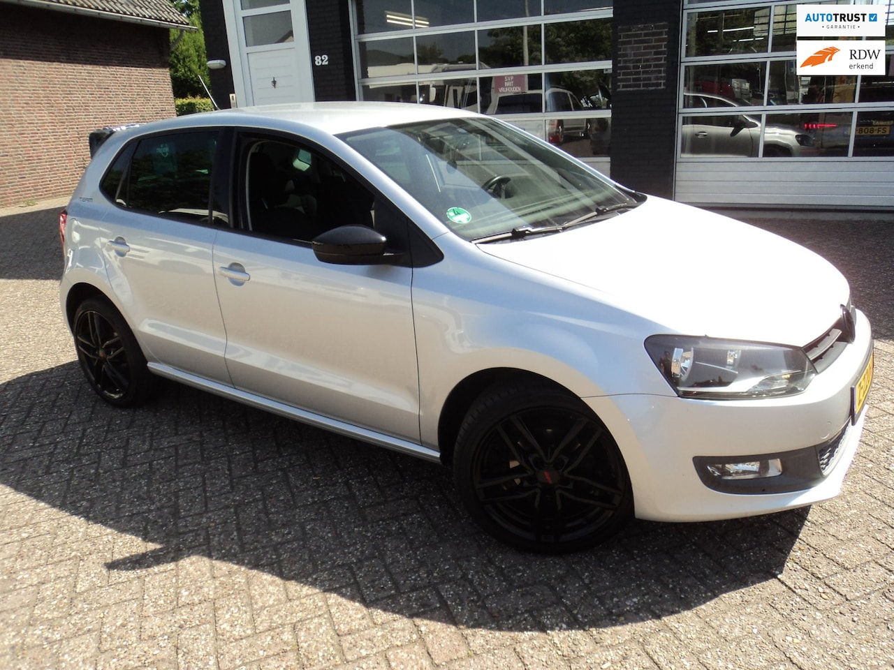 Volkswagen Polo - 1.2 TSI Comfortline Automaat Cruise Clima Stoelverwarming - AutoWereld.nl