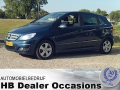 Mercedes-Benz B-klasse - 170 Automaat - Airco *WEGENS DE EXTREME WARMTE ZIJN WIJ VRIJDAG 26 JUNI VANAF 13:00 UUR GE