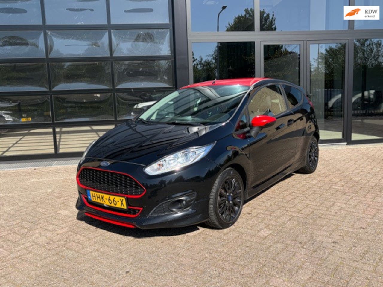 Ford Fiesta - Titanium, Sport ,Black Edition - AutoWereld.nl