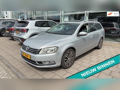 Volkswagen Passat Variant - 1.4 TSI Highline Automaat 2e eig. Leder Navi Schuifdak Xenon