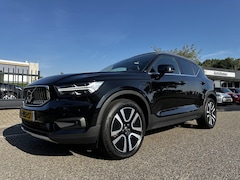 Volvo XC40 - T5 Twin Engine 262pk Geartronic Inscription T-haak P-dak Harman Kardon