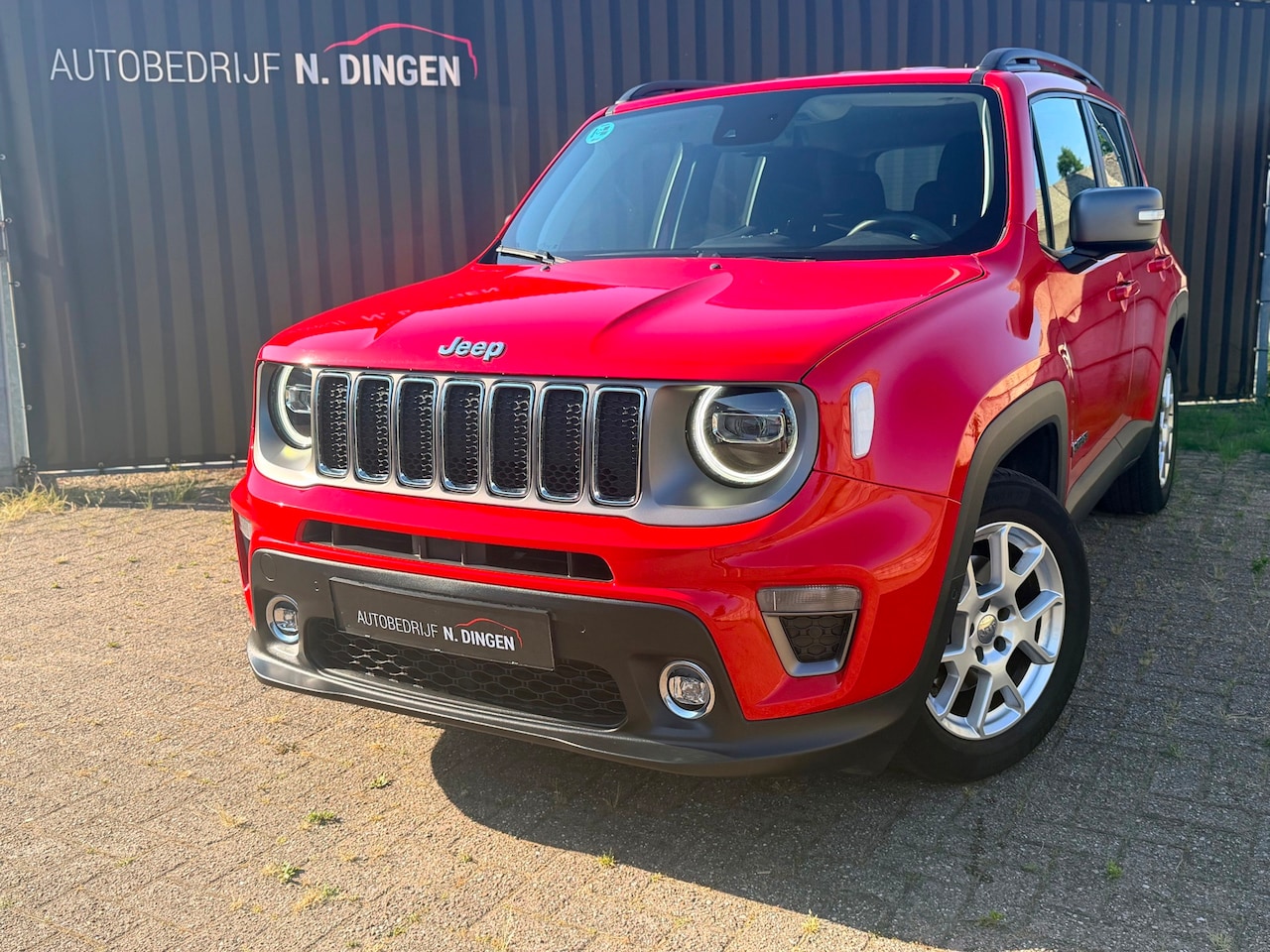 Jeep Renegade - 1.3T DDCT Limited led koplampen 27.000km! - AutoWereld.nl