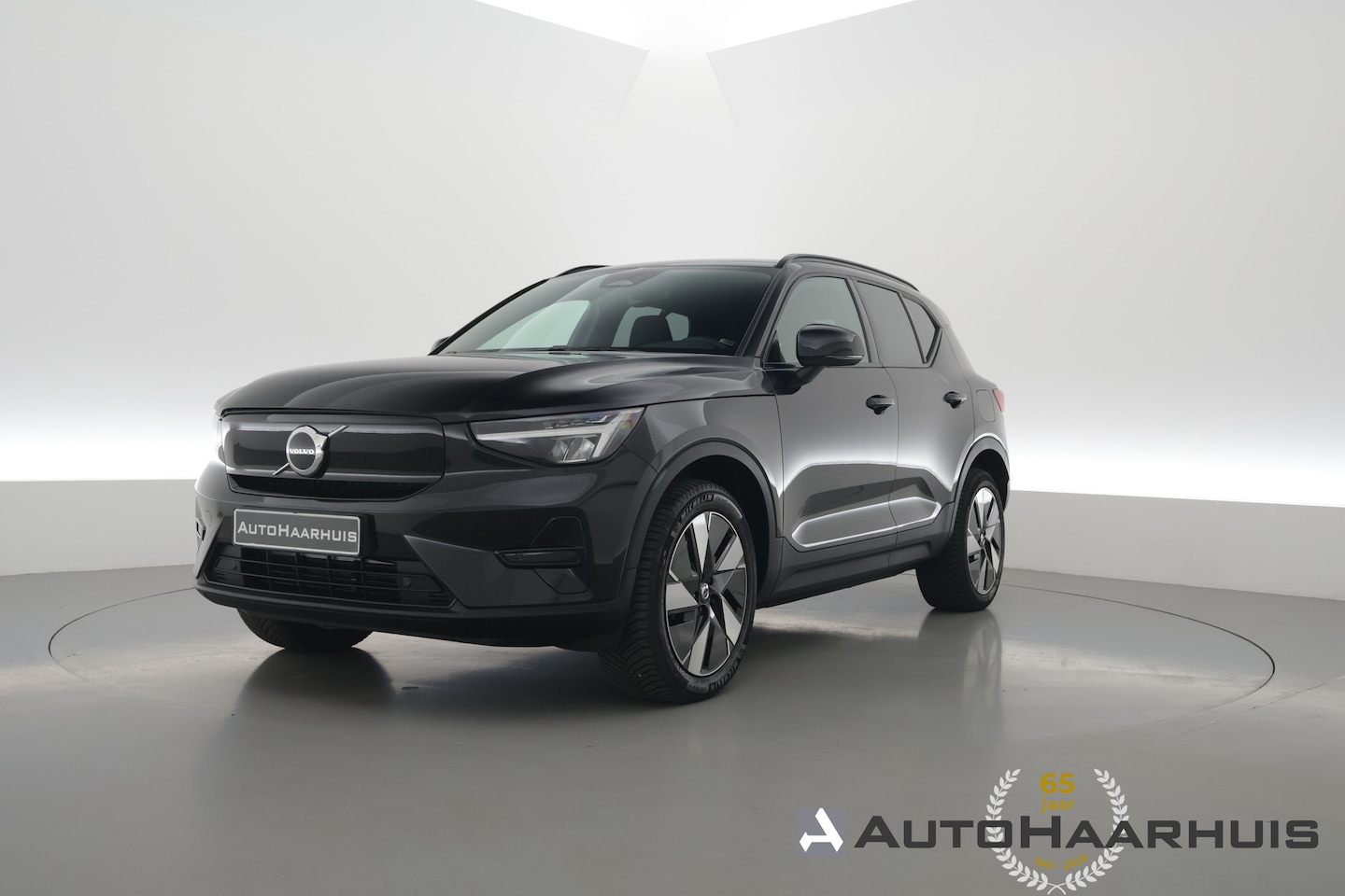 Volvo XC40 - Single Motor Extended Range Plus 82 kWh | Rijklaar! | Dig. Cockpit | Bliss | Pilot Assist - AutoWereld.nl