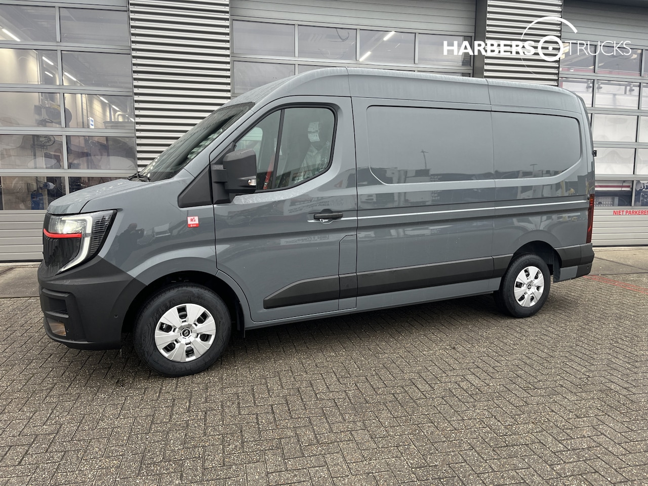 Renault Master E-Tech - 87Kwh Longrange Red Edition - AutoWereld.nl