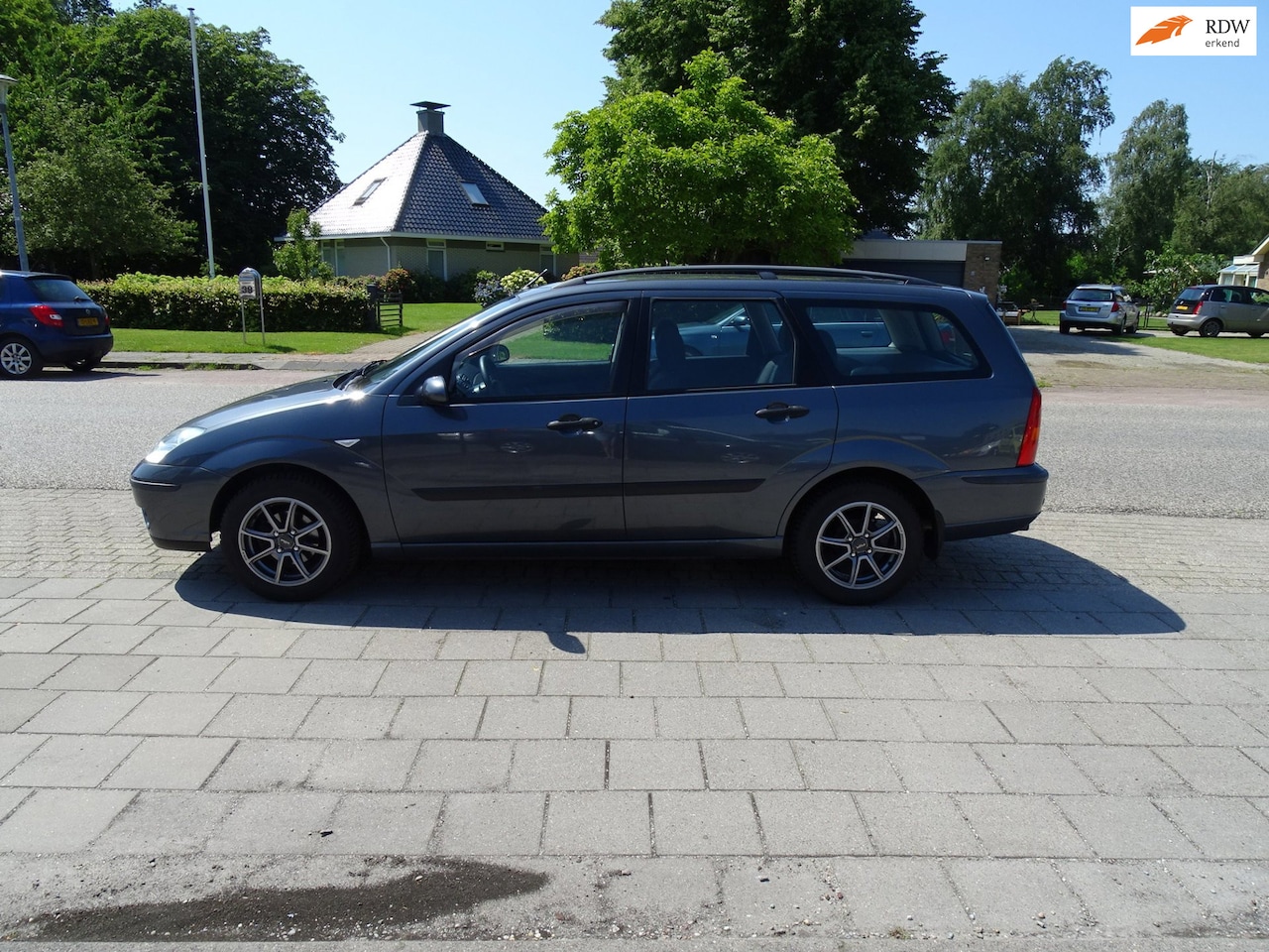 Ford Focus Wagon - 1.6-16V Cool Edition 1.6-16V Cool Edition - AutoWereld.nl