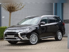 Mitsubishi Outlander - 2.4 PHEV Instyle LED | CAMERA | CAR PLAY | STOELVERWARMING