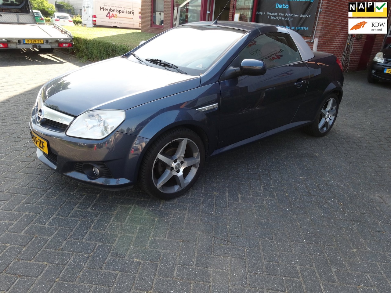 Opel Tigra TwinTop - 1.4-16V Sport APK 19-5-2027 - AutoWereld.nl