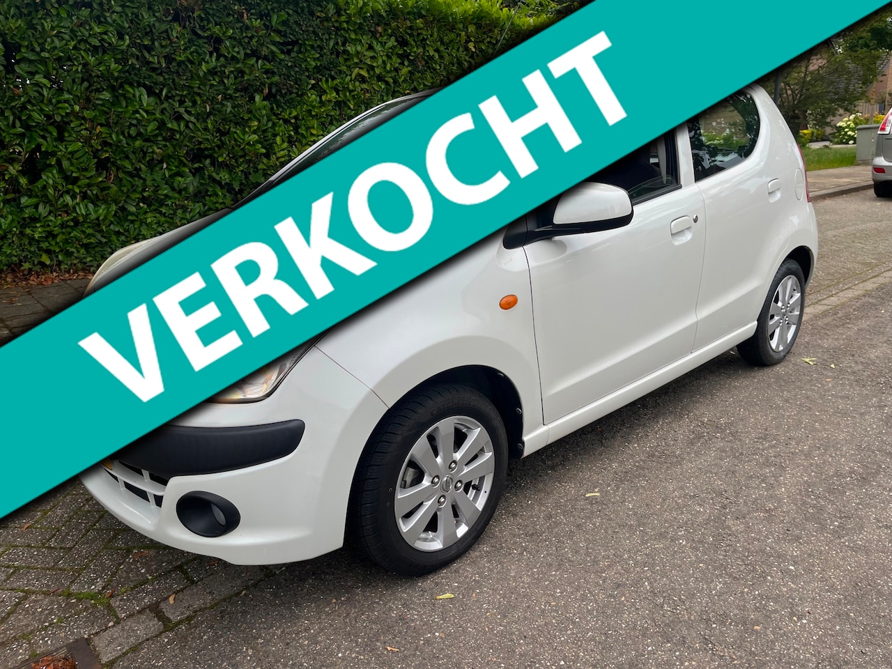Nissan Pixo - 1.0 Look / 9.300 km nap!! 1e eig. Nieuwstaat!! - AutoWereld.nl