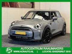 MINI 5-Deurs - 1.5 COOPER CLASSIC NAVIGATIE CRUISE CONTROL CLIMATE CONTROL BLUETOOTH TELEFOON APPLE CARPL