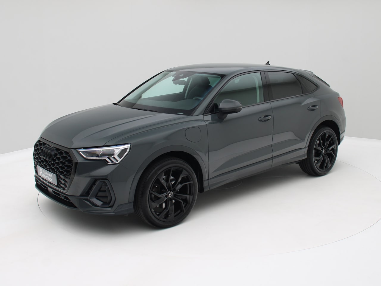 Audi Q3 Sportback - 45 TFSI e Edition ACC, Camera, Carplay, Stoelverwarming - AutoWereld.nl