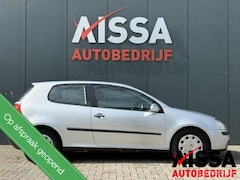 Volkswagen Golf - 1.6 FSI Sportline 3D AIRCO CRUISE TREKHAAK NIEUWE APK