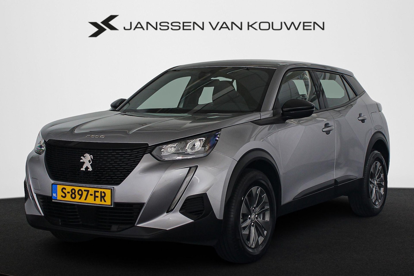 Peugeot 2008 - 1.2 PureTech Active Pack Navi Airco 16" LMW - AutoWereld.nl