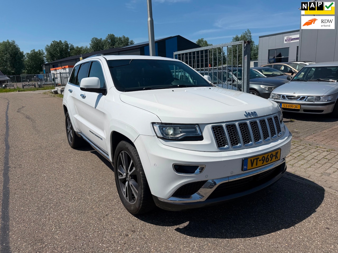 Jeep Grand Cherokee - 3.0 CRD Summit l Grijs kenteken - AutoWereld.nl