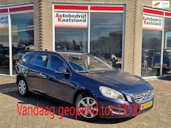 Volvo V60 - 1.6 D2 Kinetic Automaat - Navi - Clima - 2013