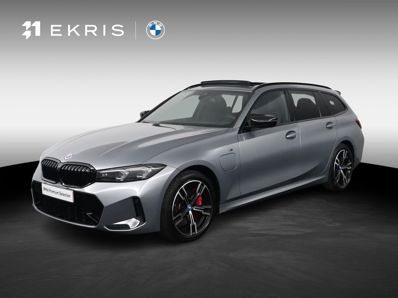 BMW 3-serie Touring - 320e | M Sportpakket Pro | Travel pack | Schuif/kanteldak - AutoWereld.nl