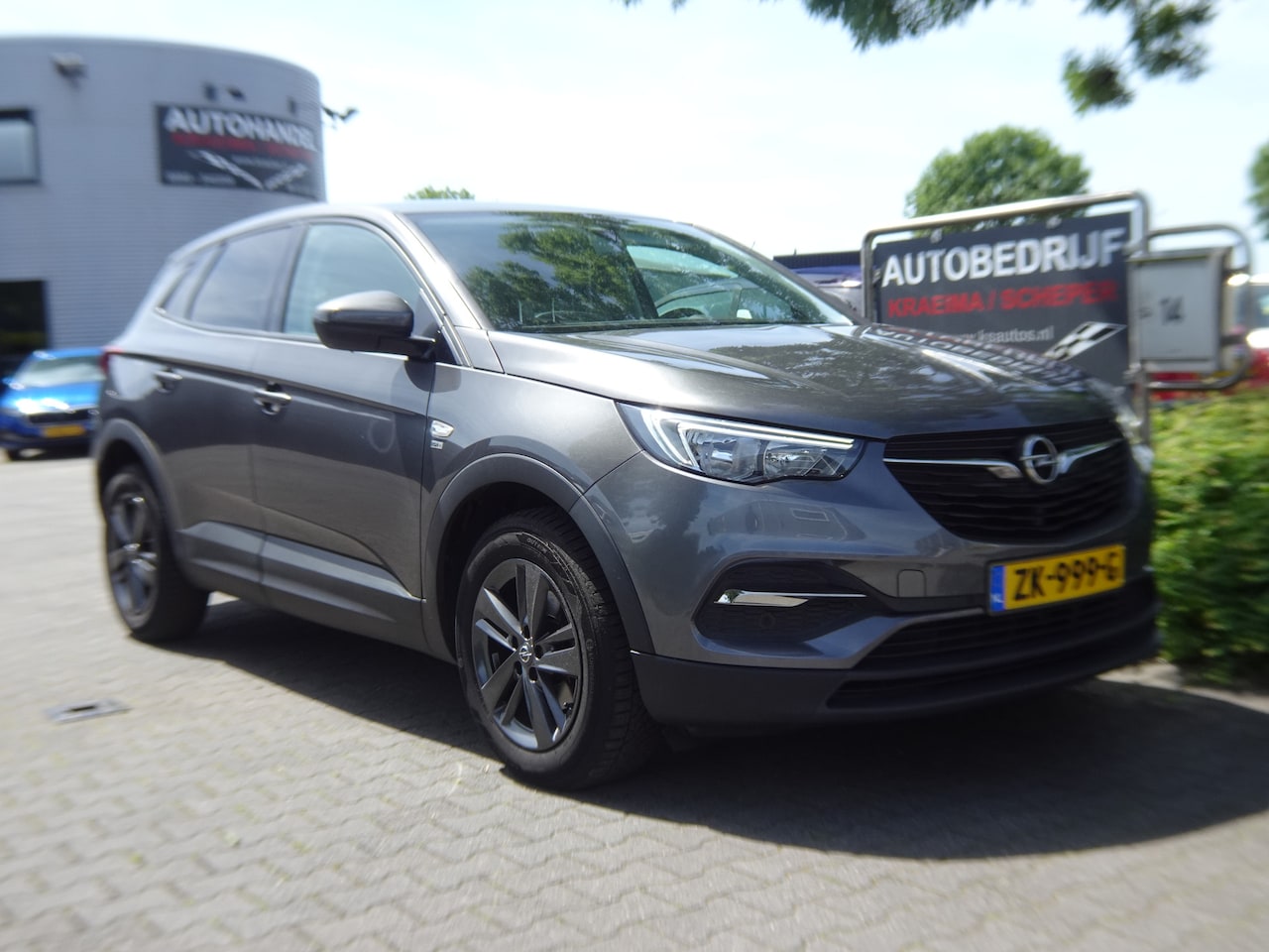 Opel Grandland X - 1.2 Turbo 120 Jaar Edition 1.2 Turbo 120 Jaar Edition - AutoWereld.nl