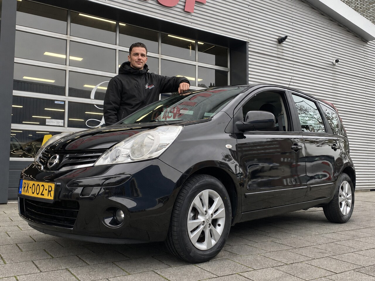 Nissan Note - 1.4 Acenta 5Drs - Navigatie I Airco I Sport velgen I PDC I Comfort pakket I Dealer onderho - AutoWereld.nl