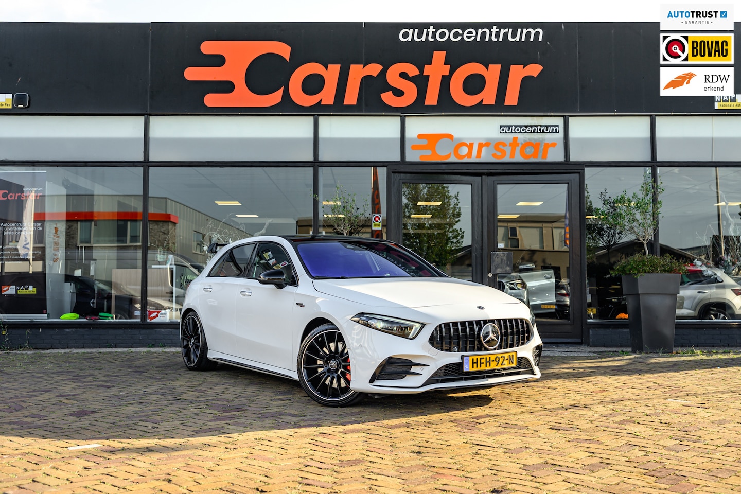 Mercedes-Benz A-klasse - AMG 35 4MATIC|PANO|CAM|SPORTSTUUR - AutoWereld.nl