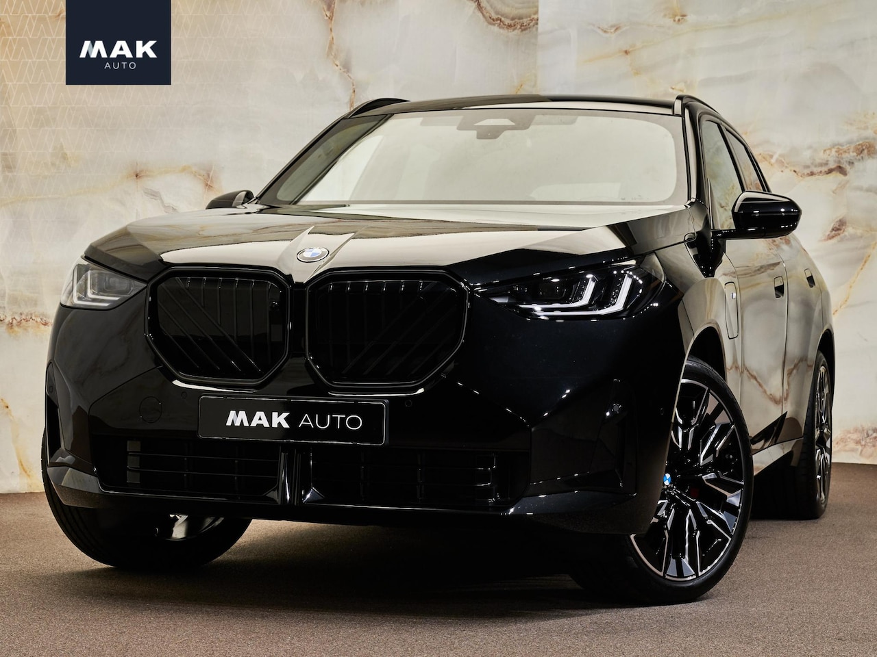 BMW X3 - 30e xDrive M Sport Pro , 21", tr.haak, H/K, HUD, 360° camera, keyless, shadow line - AutoWereld.nl