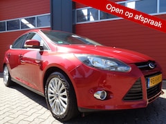 Ford Focus - 1.6 TI-VCT First Edition 126PK Clima Cruise LMV Trekhaak NL-Auto Dealer-Onderhouden 2E-Eig