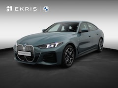 BMW i4 - eDrive 35 M Sportpakket | Comfort Pack | Achteruitrijcamera | Comfort Access | Active Crui