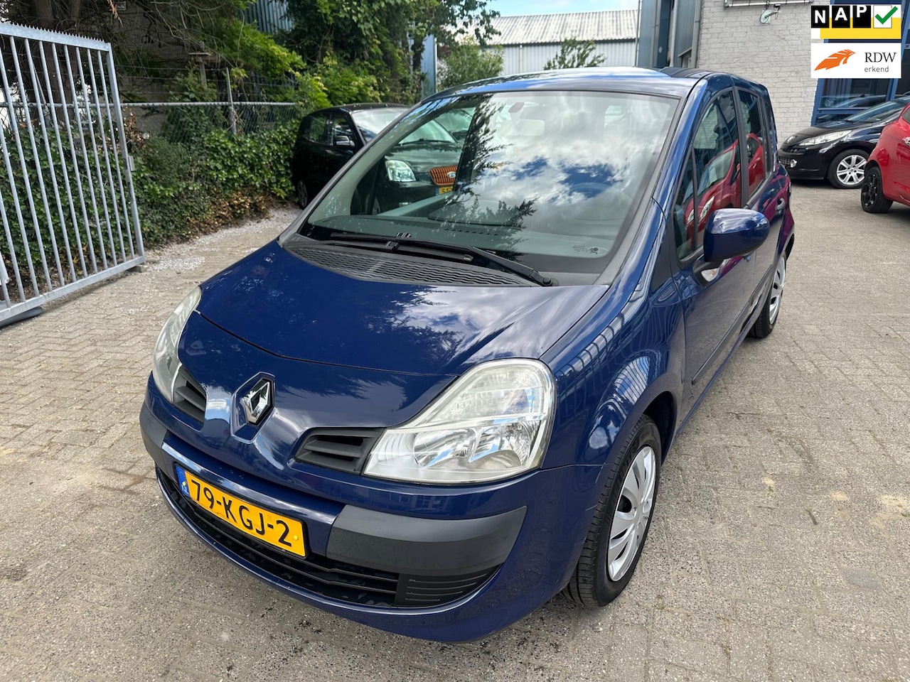 Renault Grand Modus - 1.6-16V Expression AUTOMAAT, Trekhaak, Airco, Apk 04/2027 - AutoWereld.nl