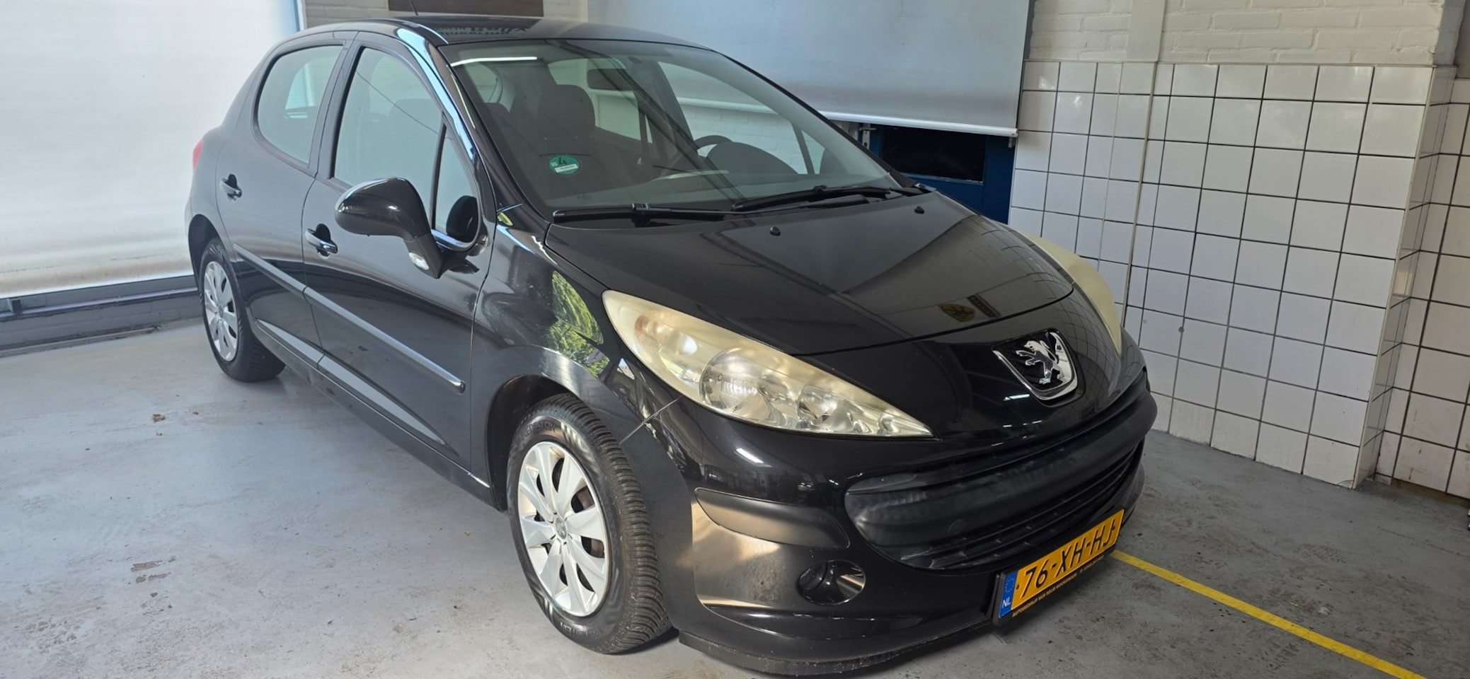 Peugeot 207 - 1.4-16V Color-line 1.4-16V Color-line - AutoWereld.nl