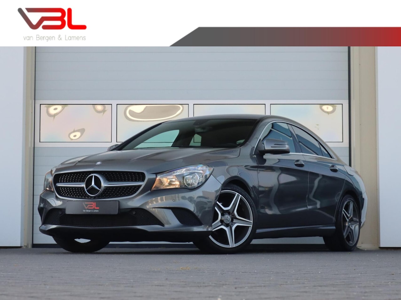 Mercedes-Benz CLA-Klasse - 180 Business | Unieke km-stand!! | - AutoWereld.nl