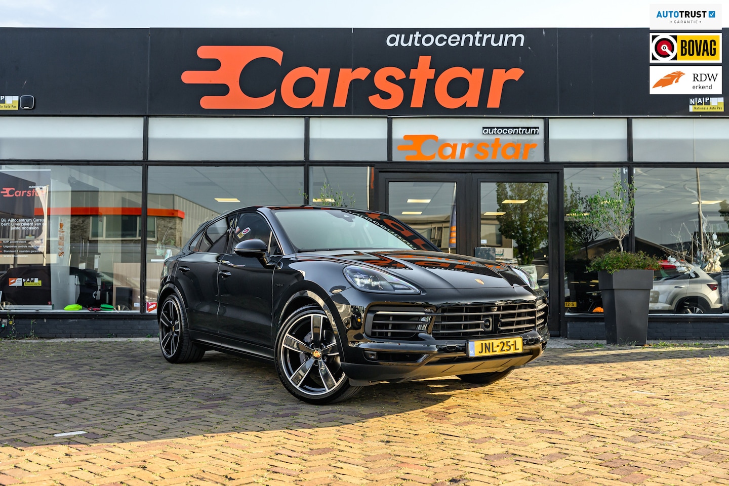 Porsche Cayenne Coupé - 3.0 E-Hybrid|Sport Design|Edition - AutoWereld.nl