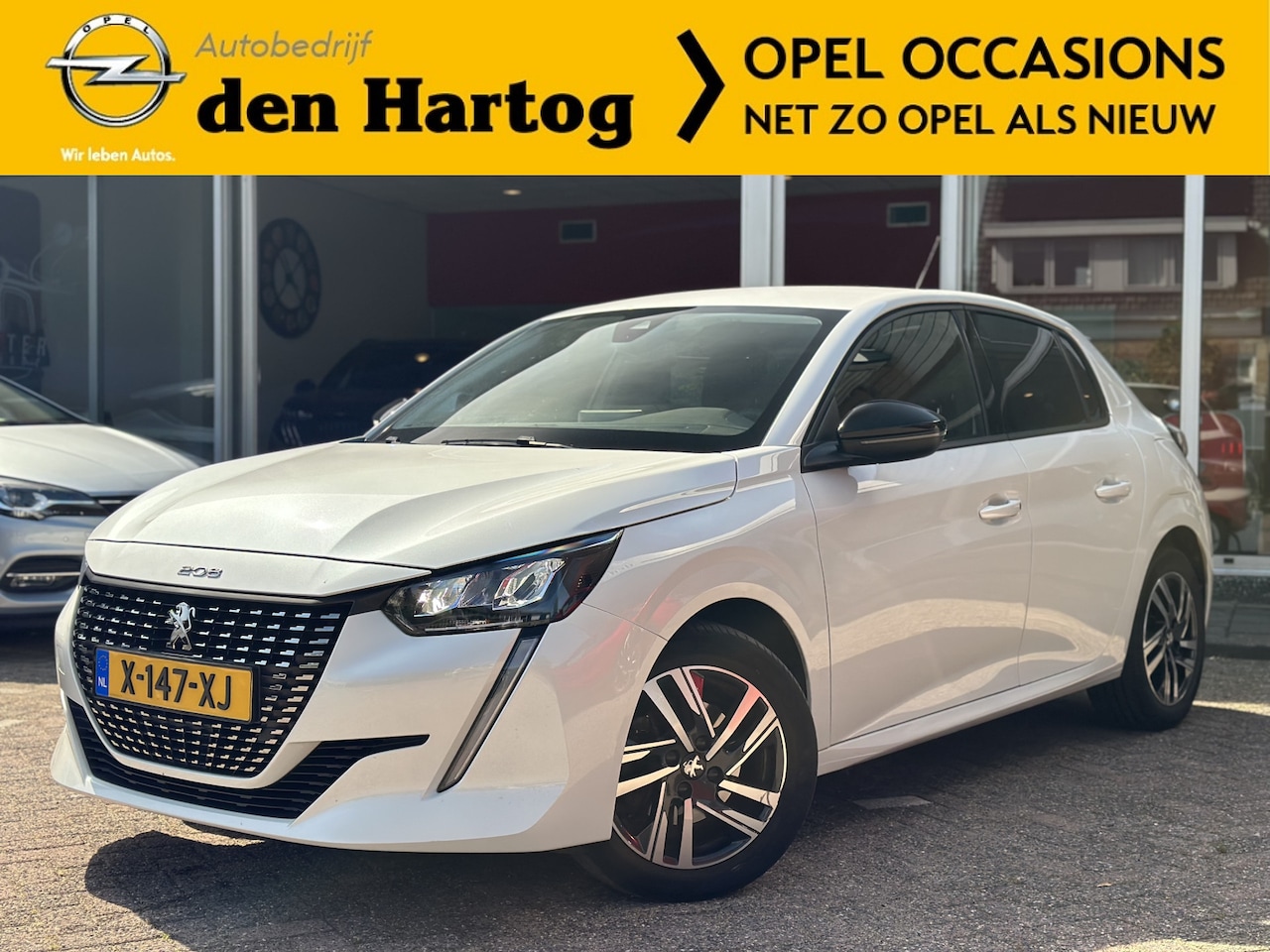 Peugeot 208 - 1.2 PureTech Allure 100PK Ecc/Apple Carplay/Android Auto - AutoWereld.nl