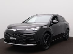 Volkswagen T-Roc - Style First Edition 1.5 eTSI 85 kW / 116 PK SUV 7