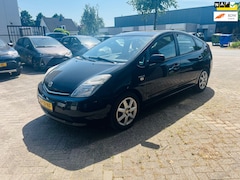 Toyota Prius - 1.5 VVT-i