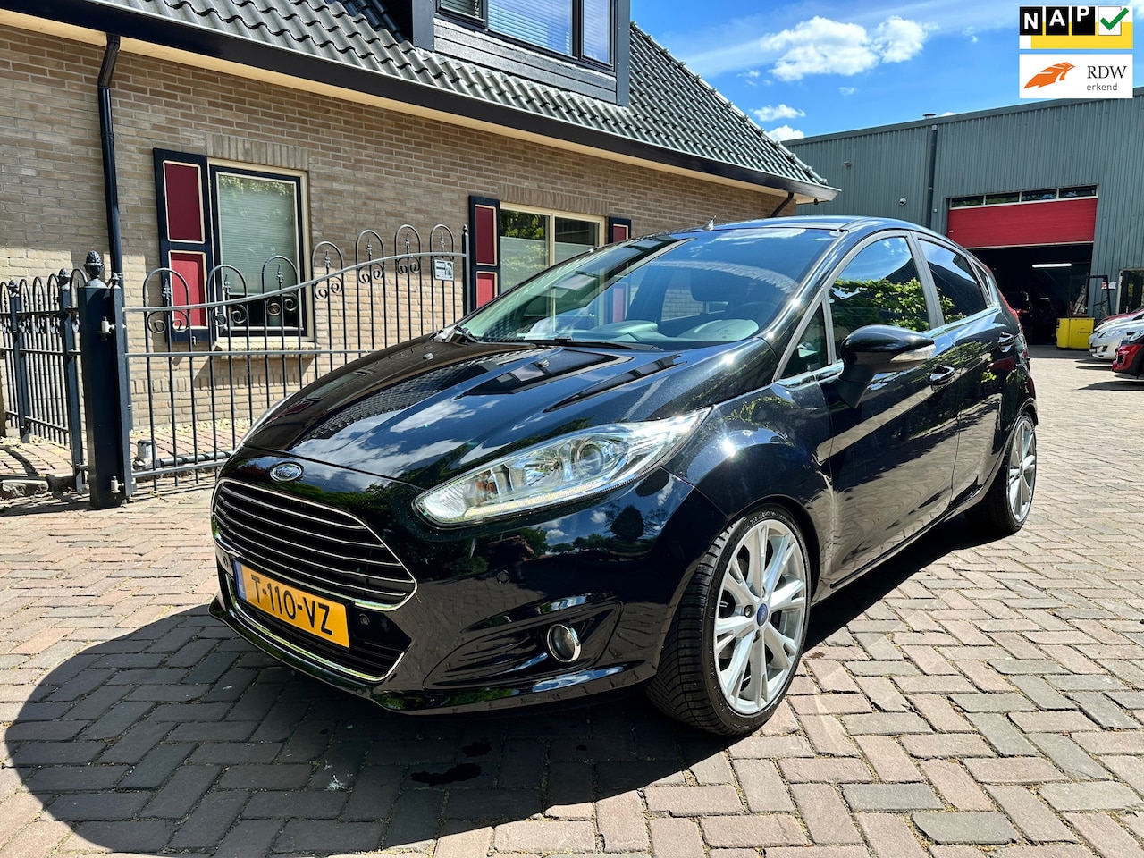 Ford Fiesta - 1.0 EcoBoost Titanium 1.0 EcoBoost Titanium , Nieuwe Distributie - AutoWereld.nl