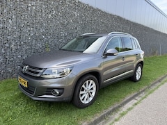 Volkswagen Tiguan - 1.4 TSI Sport&Style Automaat