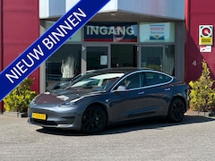 Tesla Model 3 - Standard RWD Plus | Trekhaak | Tabacco Leder