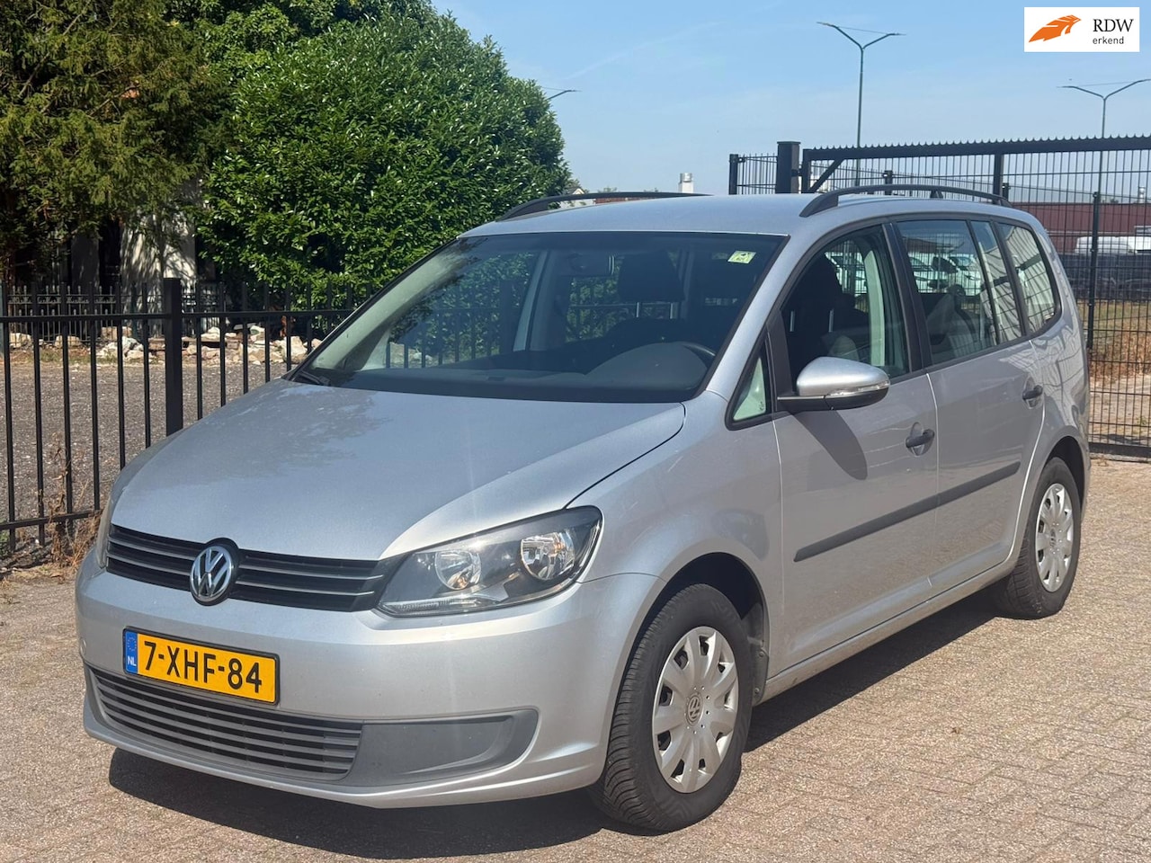 Volkswagen Touran - 1.2 TSI Trendline BlueMotion Trekhaak NW KETTING! - AutoWereld.nl