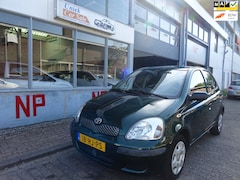 Toyota Yaris - 1.0 VVT-i Terra