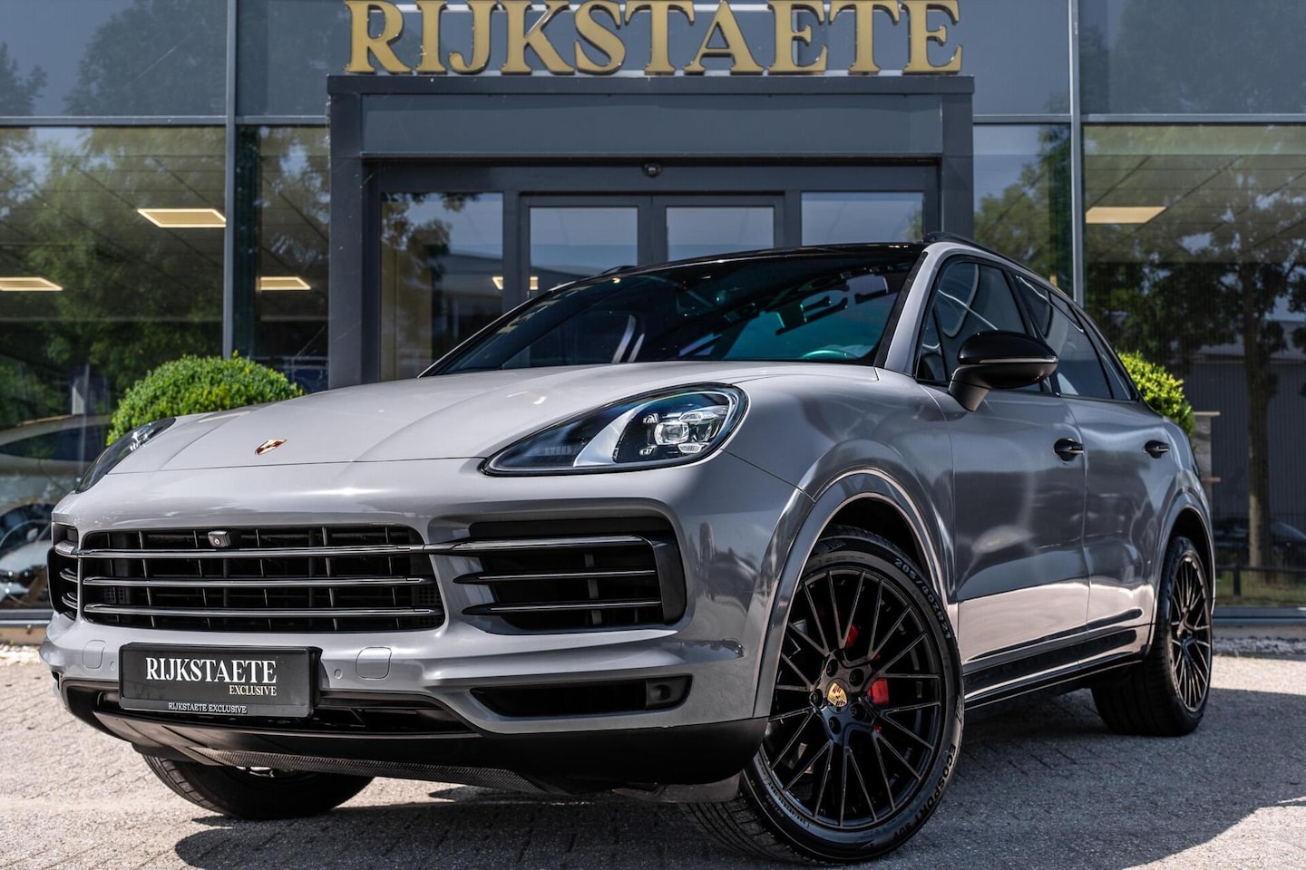 Porsche Cayenne - 3.0|360° CAMERA|KEYLESS|SFEERV.|21''|BLACK - AutoWereld.nl